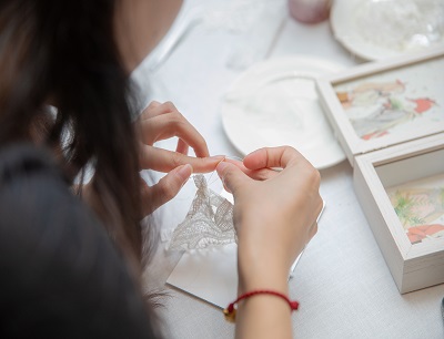 手工活串珠子8毛一串（我亲身经历正规手工串珠外发活）