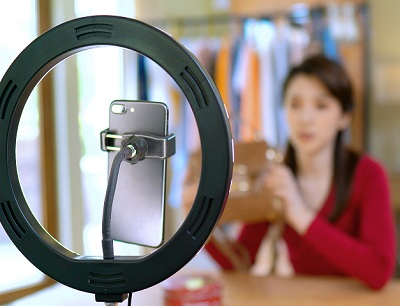 刷视频赚钱的app哪个赚钱快（真正看视频赚钱软件排行榜第一名）